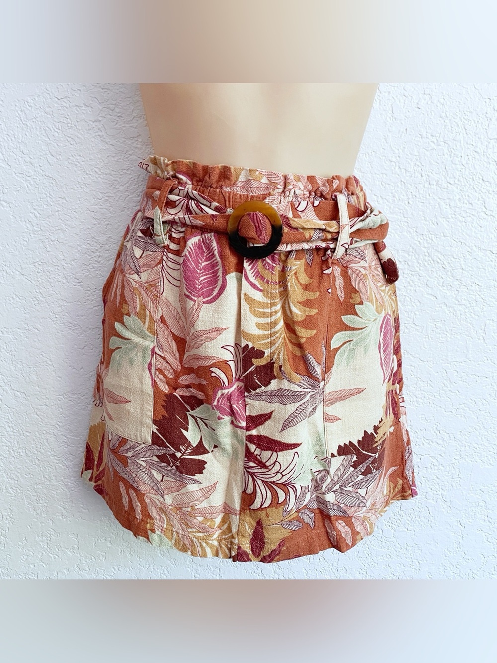Aeropostale Tropical Print Paperbag Waist Mini Skirt Medium Brown Pink Coastal